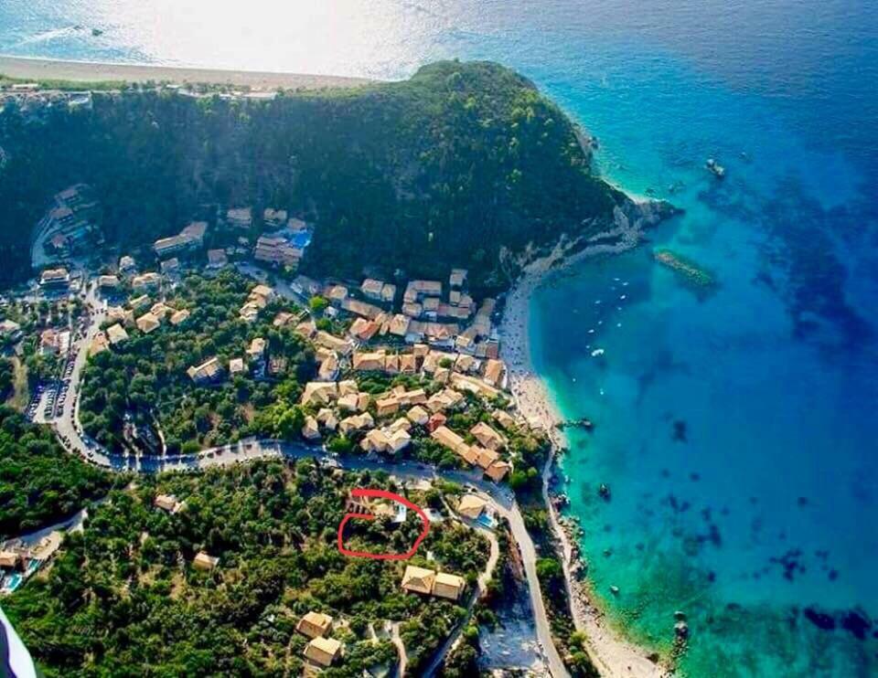 Villa Christianna Studios อาโยส นิกีตัส ภายนอก รูปภาพ